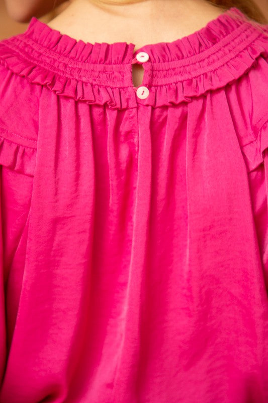 STYLIST RUFFLE TOP
