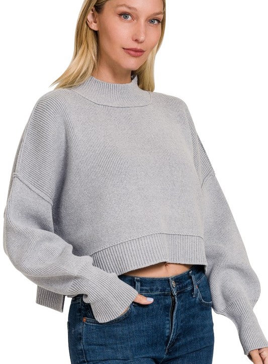OVERSIZED CROPPED SWEATER