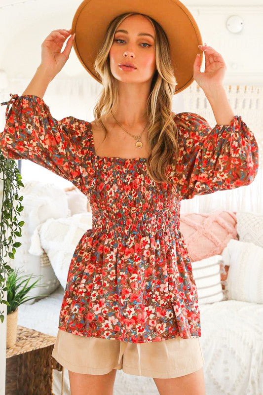 ELASTIC SMOCKING DETAIL TOP