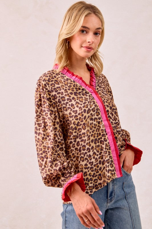LEOPARD PRINTED TOP WITH STRIPE WAVY TRIM DETAIL