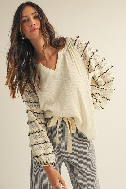 RUFFLED LACE SLEEVES WITH SOLID GAUZE TOP