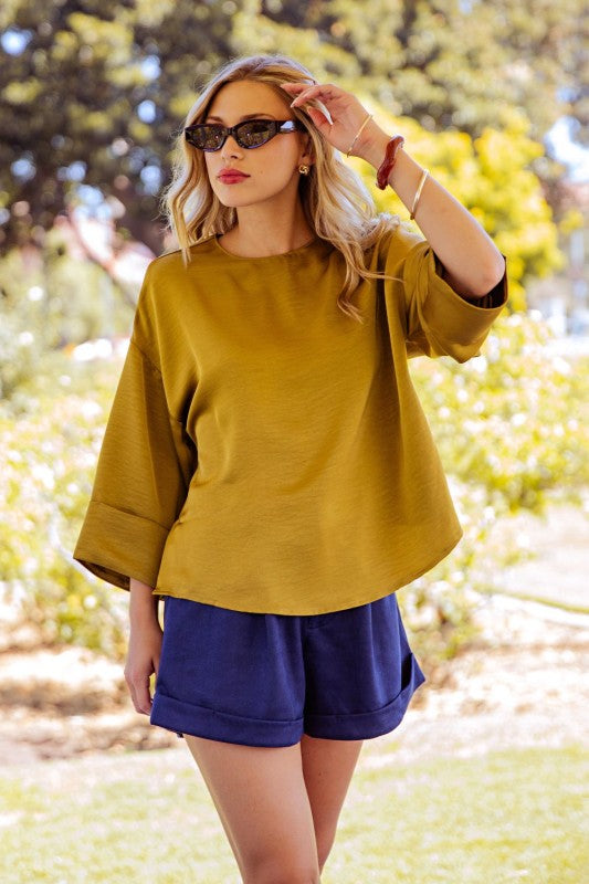 SATIN WIDE SLEEVE BLOUSE