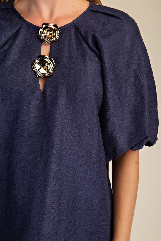 Short Bubble Hem Sleeve Top