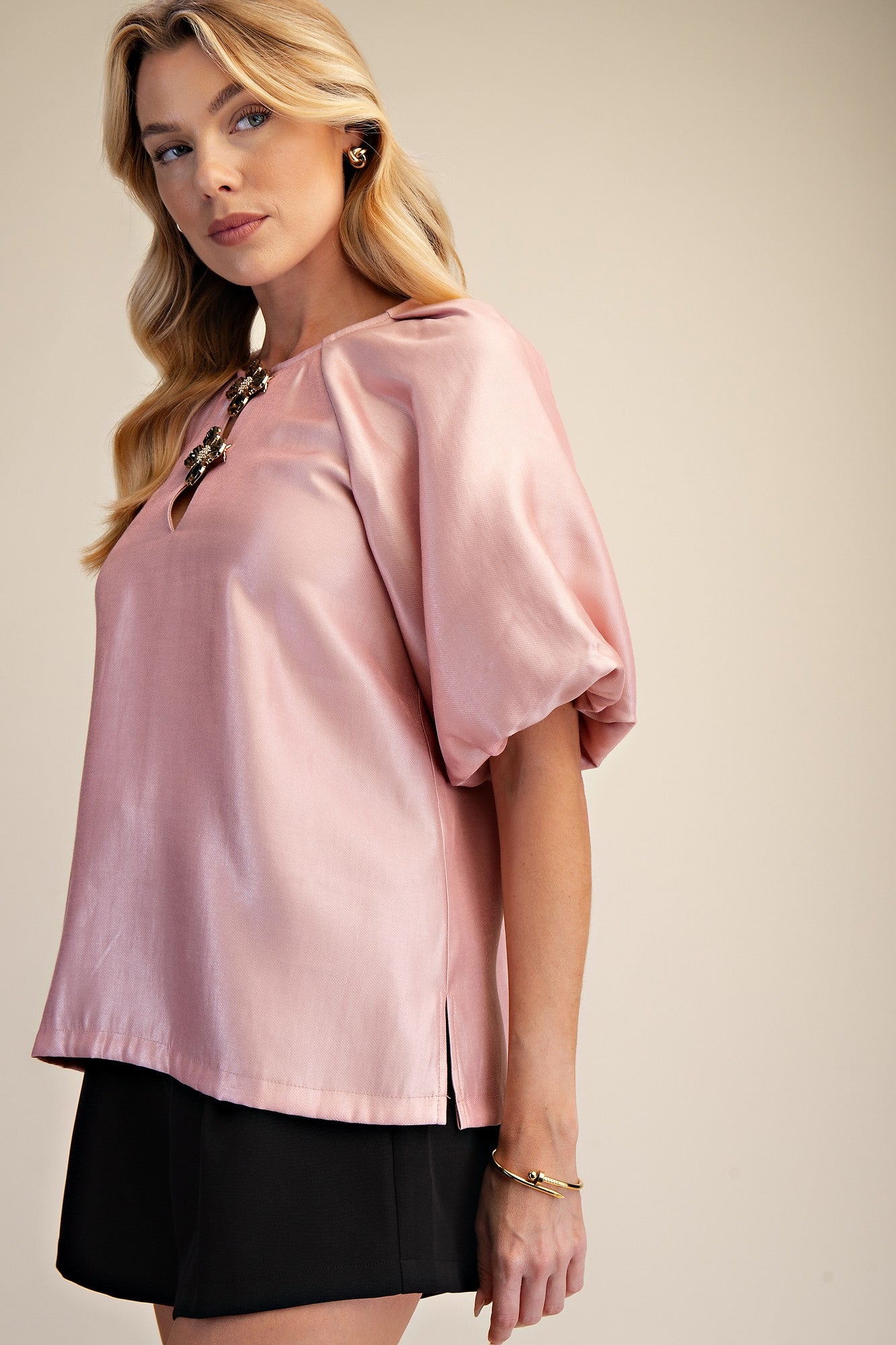 Bubble Hem Sleeve Top