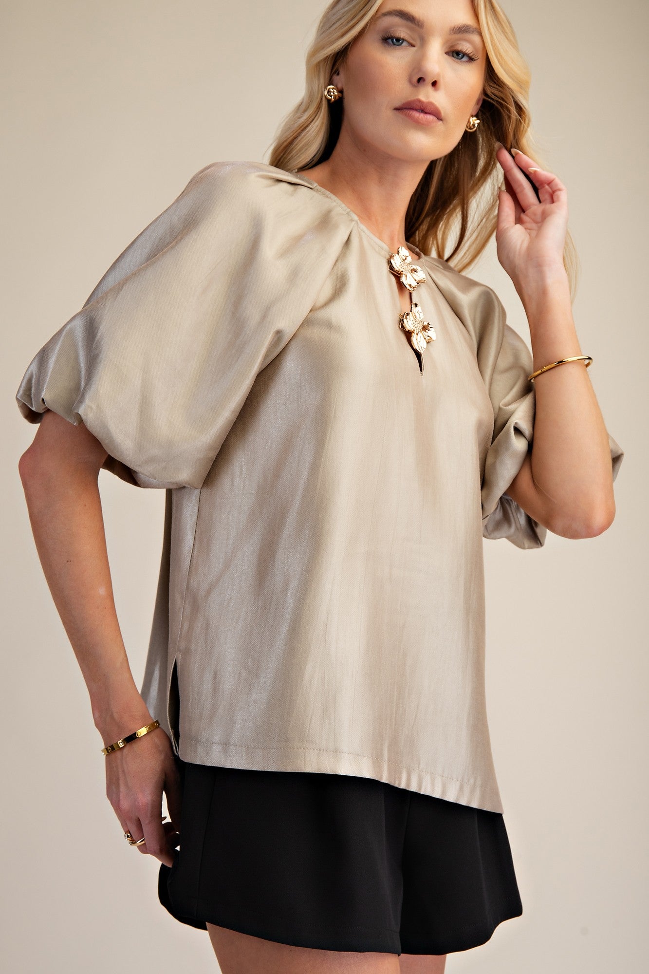 Bubble Hem Sleeve Top