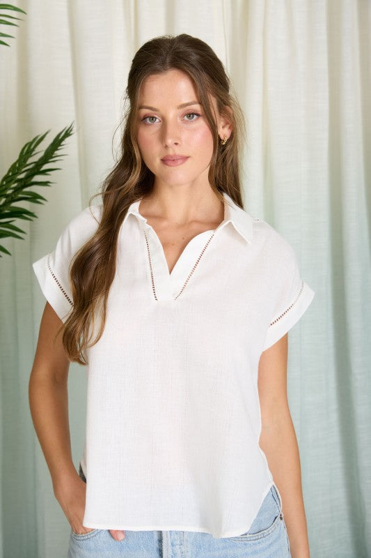 LINE LACE TRIM DETAIL TOP