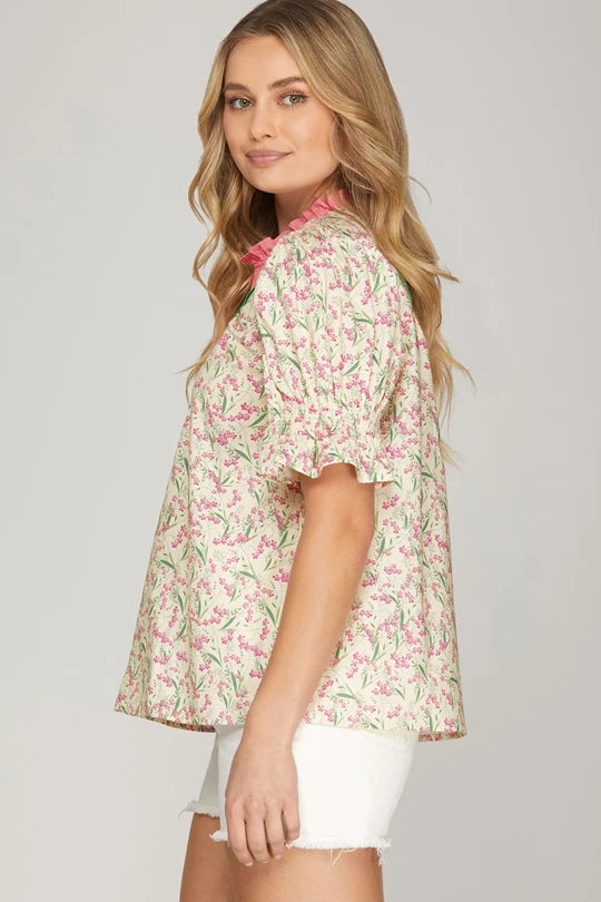 SHORT SMOCKED SLEEVE  TOP