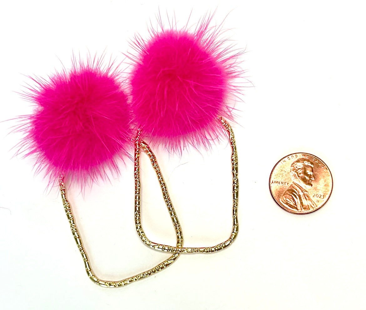 FUN Fur Ball Top Hoops