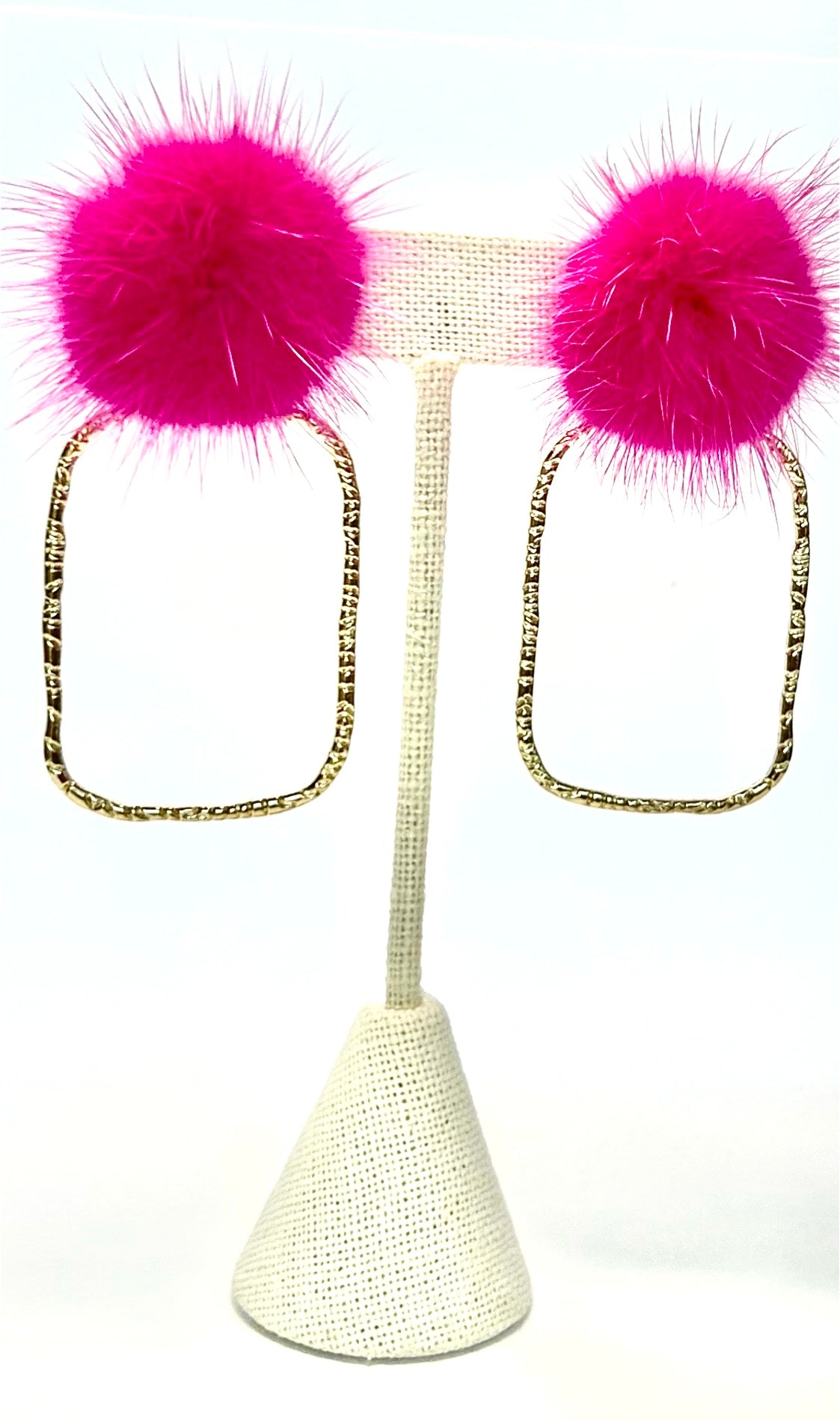 FUN Fur Ball Top Hoops