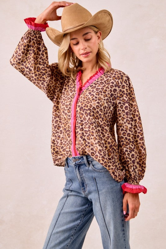 LEOPARD PRINTED TOP WITH STRIPE WAVY TRIM DETAIL